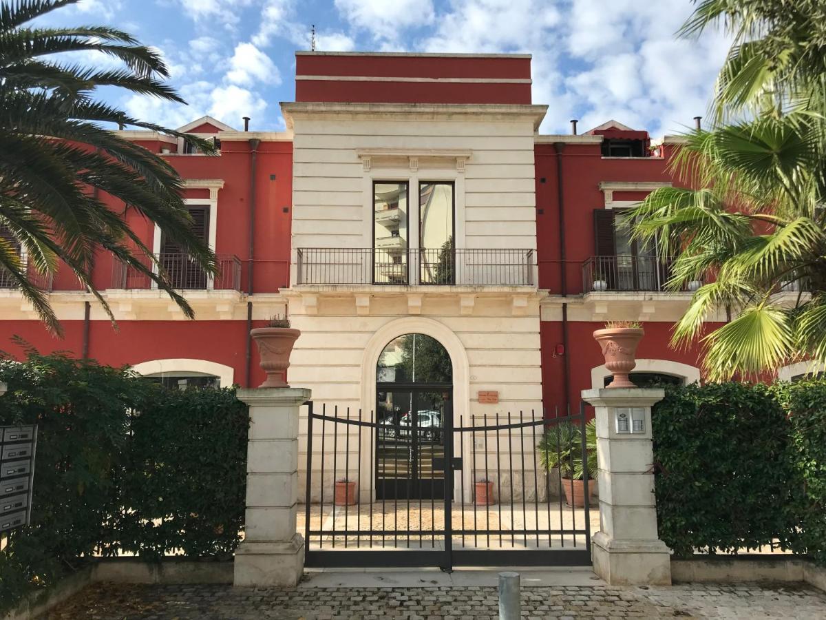 Maria Ancona Suite Martina Franca Exterior foto