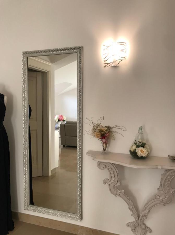 Maria Ancona Suite Martina Franca Exterior foto